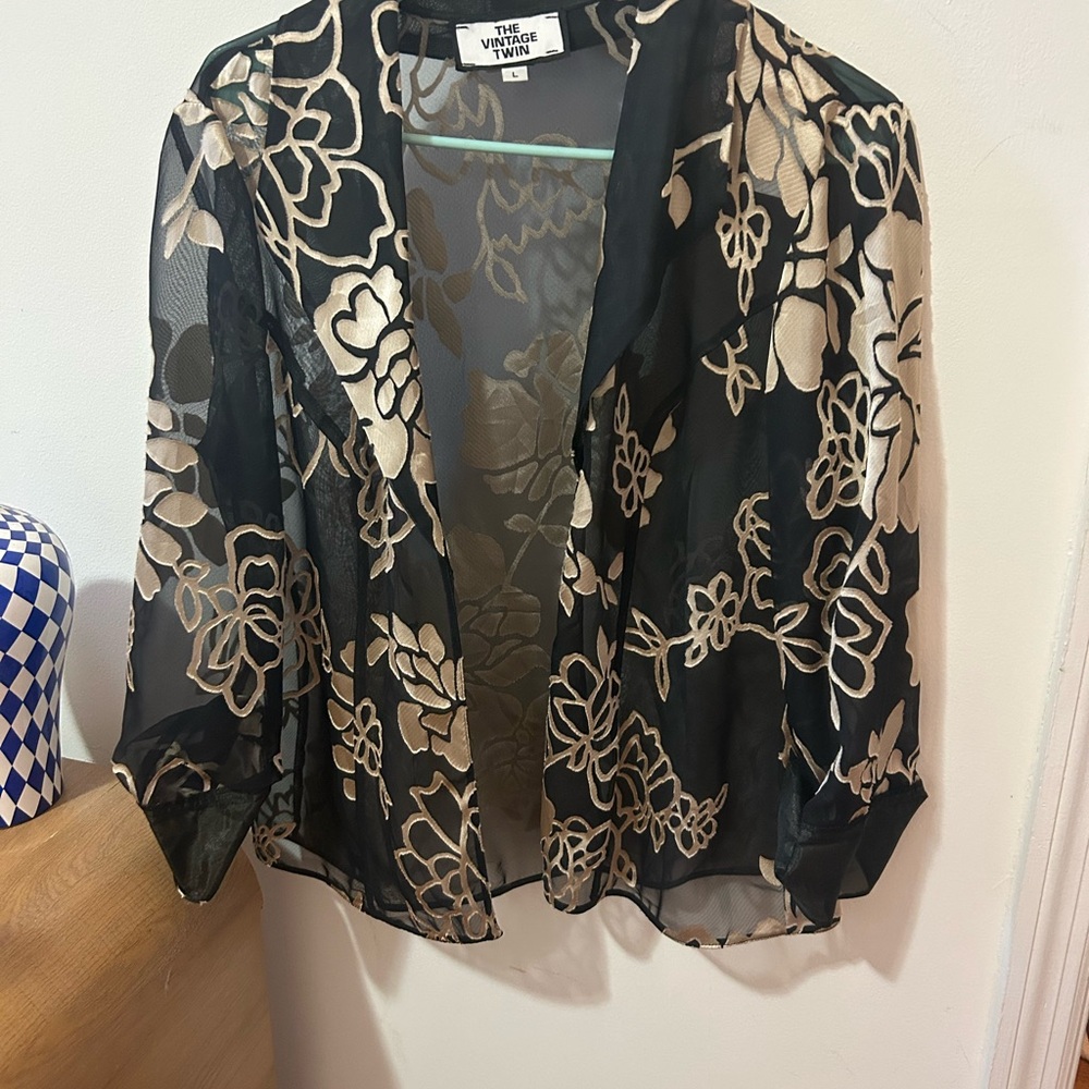Vintage Black and Cream Floral Blouse